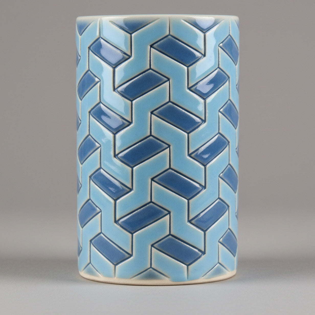 135mm Geometric Steps - Illusional Seamless Pattern Texture Roller