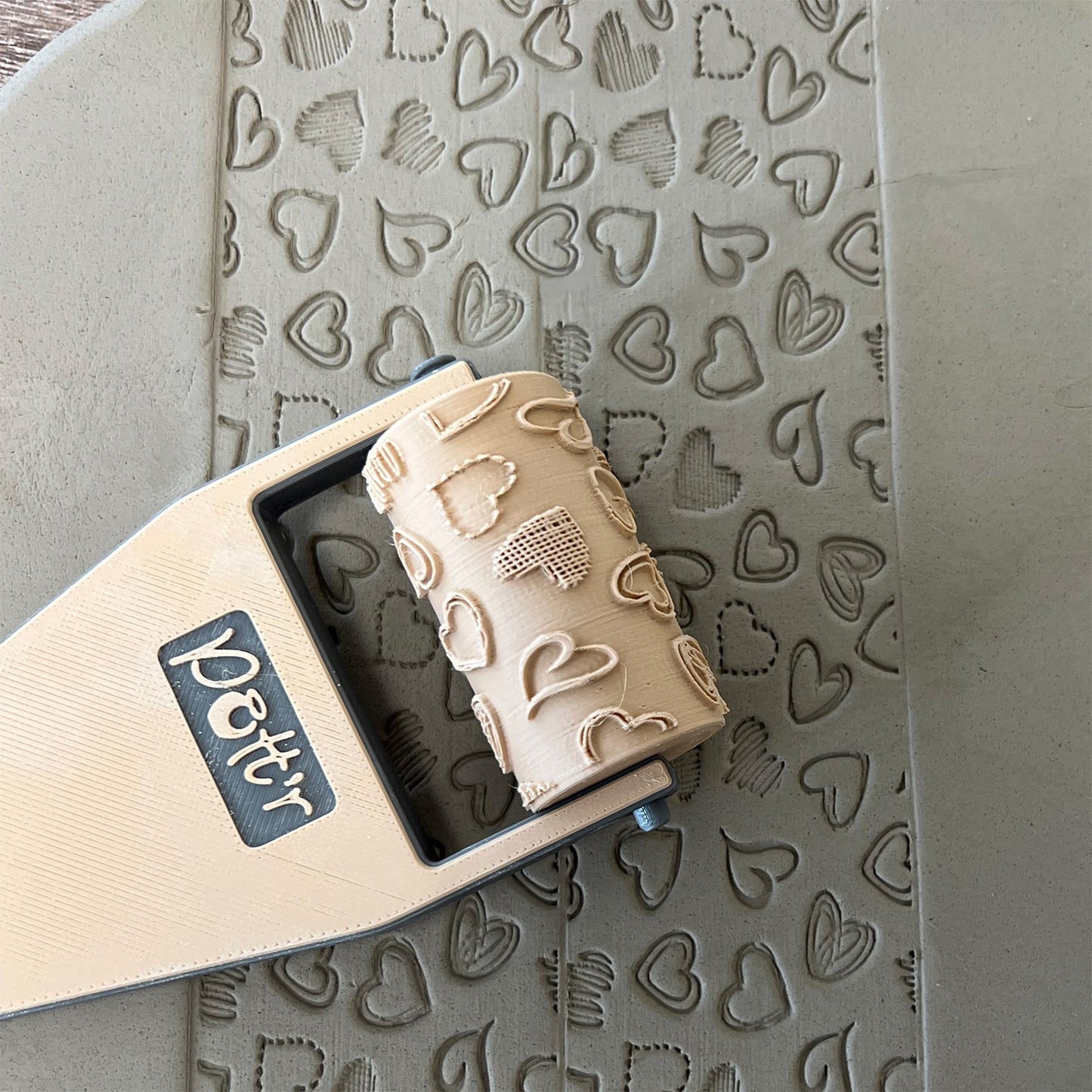 4 Piece Heart Themed Texture Rollers and Stamp Set including handles