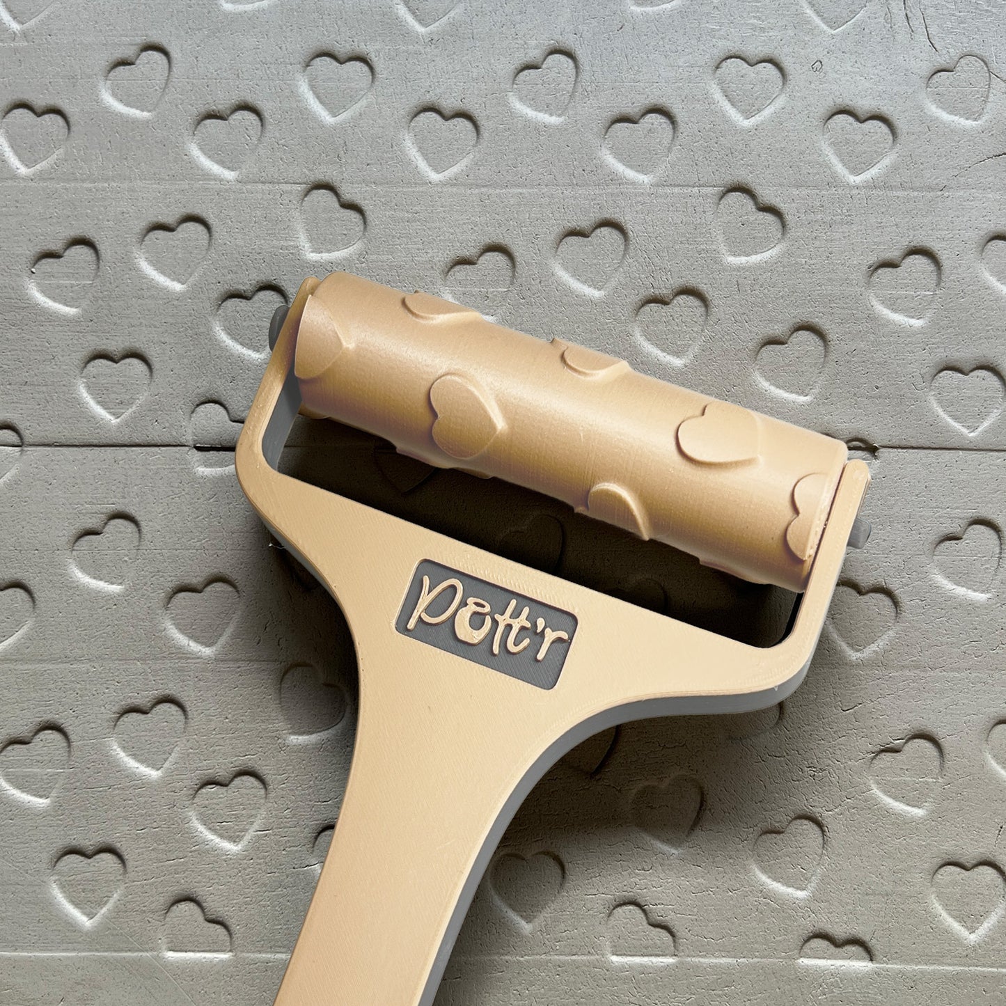 4 Piece Heart Themed Texture Rollers and Stamp Set including handles